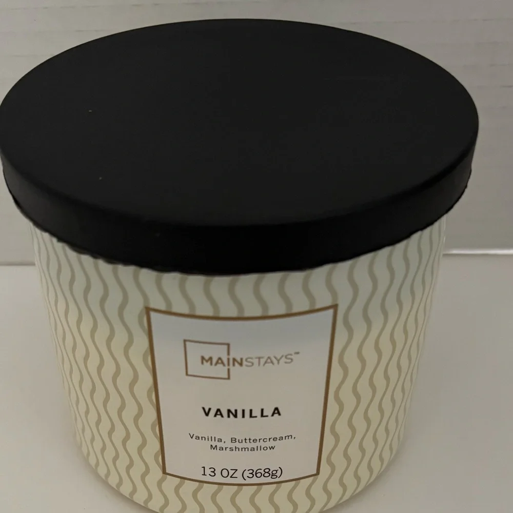 Mainstays 3-Wick Vanilla, Buttercream,Marshmallow scented Candle, 13-Ounce